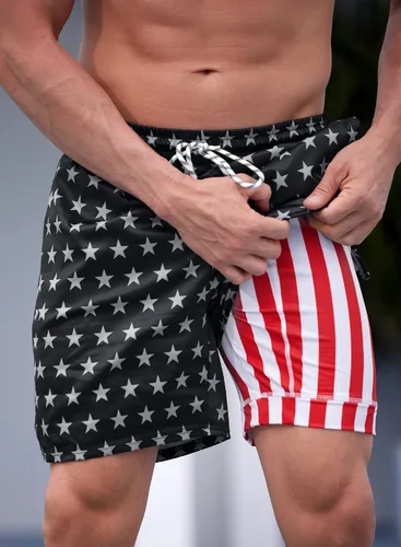 Vista 3 de Traje de baño para hombre con bandera estadounidense con forro de compresión y bolsillos