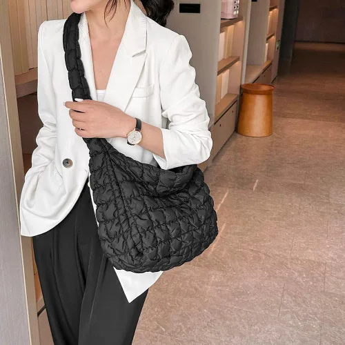 Vista 2 de YFGBCX Bolsa acolchada para mujer, bolsa acolchada ligera, bolsa acolchada para el hombro