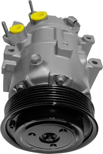 Vista 3 de Compresor de CA RYC y embrague de A/C AGG317 (no compatible con modelos híbridos)