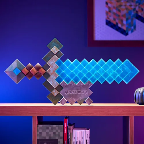 Vista 5 de The Noble Collection Minecraft Diamond Sword Collector Replica