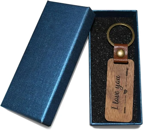 Vista 2 de AixyZzz Llavero de madera grabado, llavero de madera, llavero para familia, amante, amigos, aniversario, regalo de cumpleaños
