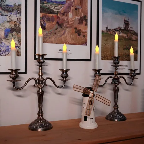Vista 5 de Homemory - 12 velas cónicas LED sin llama, candelabros operados con pilas con llama parpadeante amarilla cálida, sin control remoto, 0.79 x 6.5