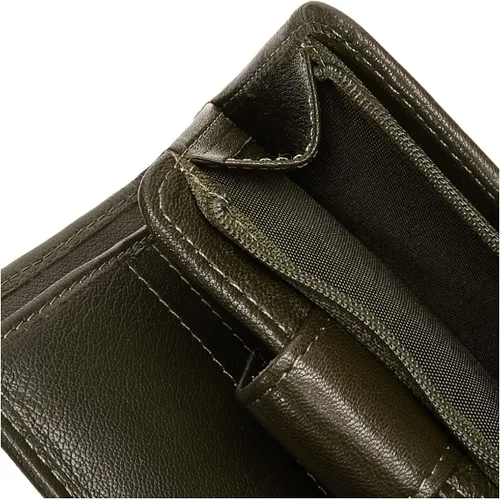 Vista 5 de Timberland Billetera de cuero RFID pequeña para mujer