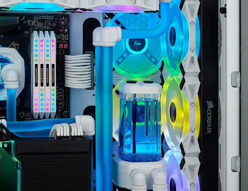 Vista 4 de CORSAIR Hydro X Series, XL8, refrigerante de rendimiento, 1L, azul translúcido
