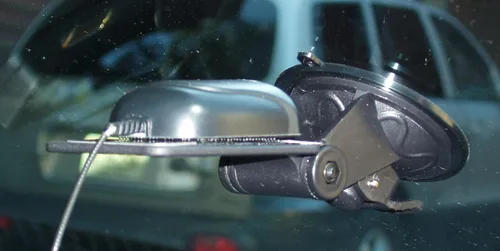 Vista 2 de Soporte de antena de ventosa para parabrisas de automóvil para radio Sirius / XM