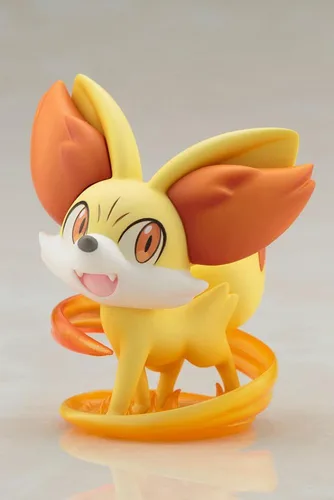 Vista 7 de Kotobukiya Pokemon: Estatua de Serena y Fennekin Artfx J
