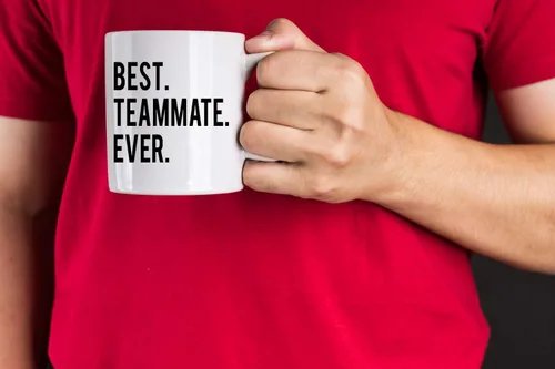 Vista 4 de Bst Teammate Ever-Taza de cerámica blanca de 11 onzas, taza para compañero de equipo, regalo de jugador de equipo, regalo de jugador