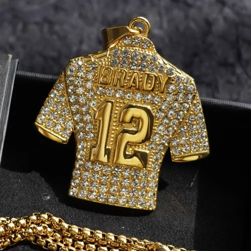 Vista 4 de LOK68 Collar con colgante de jersey de fútbol americano helado para hombres y niños, número 7número 10número 12número 23 cuello de jersey, hiphop