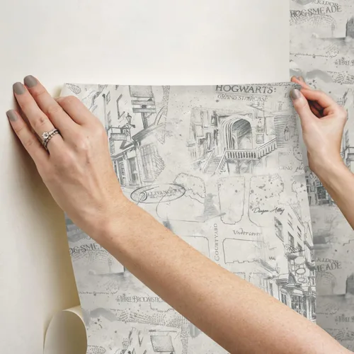 Vista 6 de RoomMates RMK12354PL - Papel tapiz adhesivo con mapa de Harry Potter, color topo