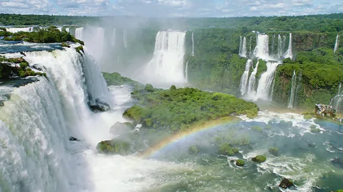 Vista 7 de Living in the Age of Airplanes Blu-ray