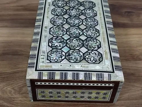 Vista 7 de Joyero de madera con incrustaciones de madre perla egipcia, hecho a mano (8 x 5.2 x 2.4 pulgadas M03)