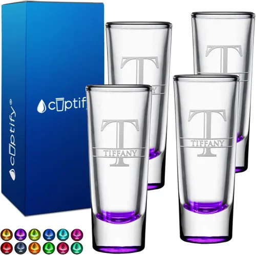 Vista 9 de Vaso de chupito personalizado con fondo negro personalizado de 2 oz, vasos de chupito cordiales con inicial y nombre en script dividido