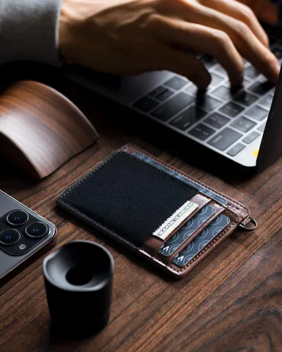 Vista 6 de VULKIT Billetera minimalista delgada con bolsillo frontal para tarjetas, Espresso, Minimalista