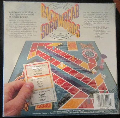 Vista 2 de BACKWORDS SDROWKCAB Un paso gigante hacia atrás en los juegos de mesa