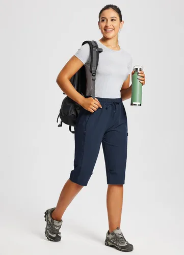 Vista 6 de BALEAF Pantalones cortos de 15 pulgadas de largo para mujer, pantalones cortos capri por debajo de la rodilla, ligeros, de secado rápido, cintura