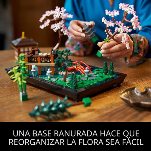 Vista 5 de LEGO Icons Tranquil Garden Building Set – Kit detallado de jardín zen japonés para adultos, mayores de 18 años – Regalo para cumpleaños – Juego
