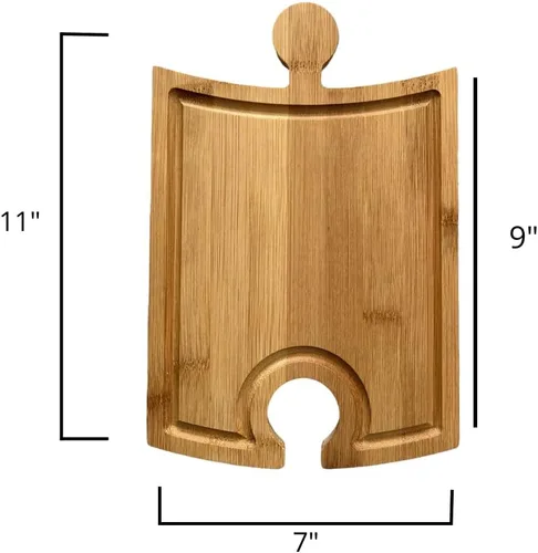 Vista 3 de Juego de tablas de embutidos de bambú, diseño único de piezas de rompecabezas con soporte para copas de vino, tabla de quesos de charcutería