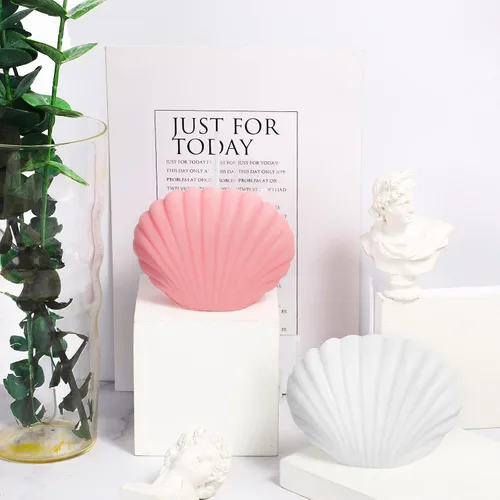 Vista 7 de 2 velas perfumadas de conchas marinas, velas estéticas de moda, vertidas a mano, cera de soja hecha a mano, forma de concha de fresia