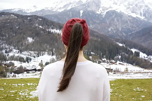 Vista 114 de Funky Junque - Gorro para mujer con ranura para cola de caballo