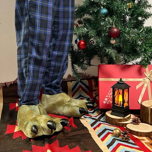 Vista 5 de ULTRAIDEAS Pantuflas de pata de animal para mujeres y hombres, divertidas pantuflas de garra para adultos y niños, zapatos unisex lindos para casa