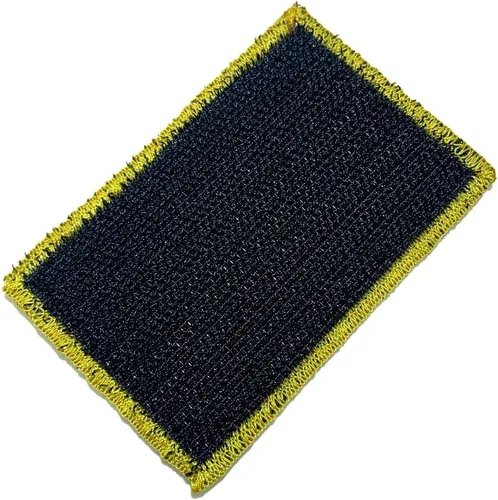 Vista 4 de BP0050V 01 BR44 Parche bordado de la bandera de México Kart Kimono con borde dorado, cierres de gancho se adhieren a sombreros y engranajes tácticos