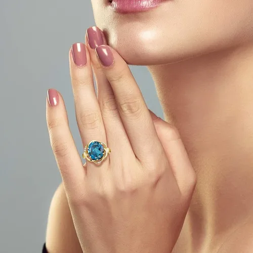 Vista 5 de Gem Stone King Anillo de plata chapado en oro amarillo de 18 quilates con topacio azul de Londres de 6,07 quilates