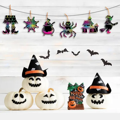 Vista 7 de JOYIN 72 piezas de manualidades de Halloween para niños, recuerdos de fiesta de Halloween, papel rascador con 18 diseños para suministros de fiesta