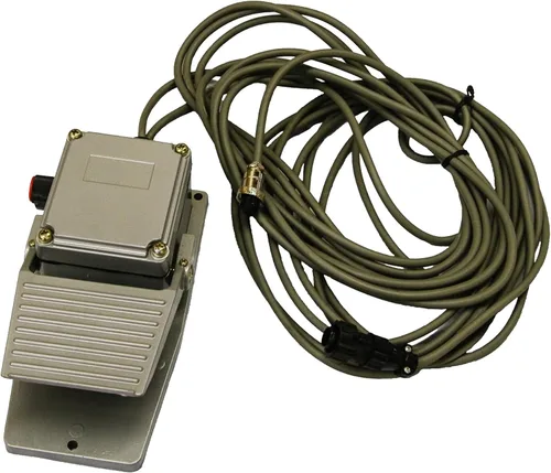 Vista 4 de LOTOS TIG200ACDC 200A AC/DC Soldador de aluminio Tig con soldador de arco DC Stick, inversor de onda cuadrada con pedal y regulador de argón