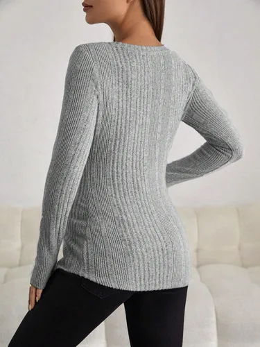 Vista 2 de MakeMeChic Camiseta asimétrica de punto de manga larga con cuello redondo para mujer