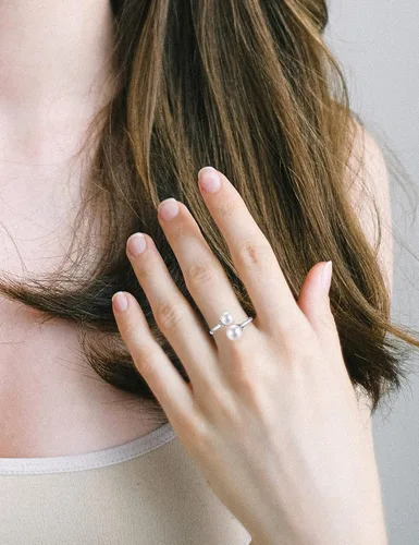 Vista 4 de Anillo de 2 perlas de plata de ley con perlas dobles para mujer, anillos de piedra natal de junio ajustable 925 para adolescentes y niñas con piedra