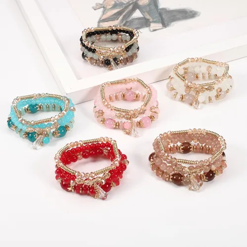 Vista 2 de Twinfree Pulseras bohemias para mujer, pulsera elástica de cuentas de colores multicapa con dije de joyería