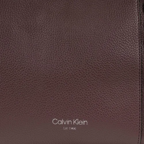 Vista 4 de Calvin Klein Bolsa Adeline con triple compartimento