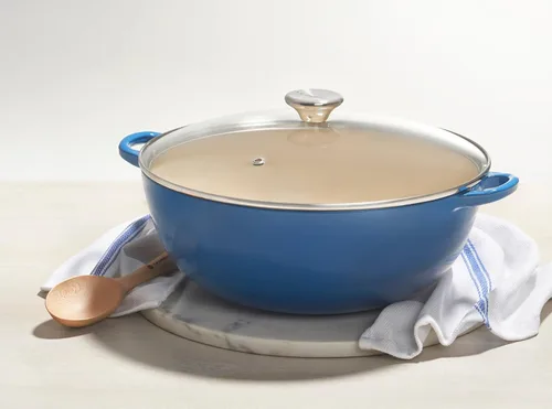 Vista 5 de Le Creuset Horno de chef de hierro fundido esmaltado con tapa de vidrio, 7.5 cuartos de galón., Marsella