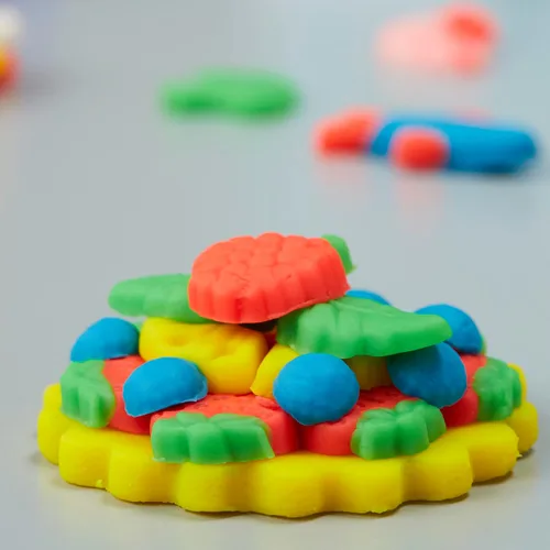 Vista 10 de Play-Doh Creaciones de cocina horno mágico