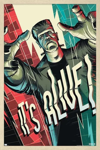 Vista 7 de Frankenstein - Póster de pared It's Alive by César Moreno, 22.4 pulgadas de largo x 14.7 pulgadas de ancho, versión enmarcada en madera de granero