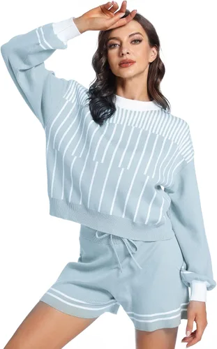Vista 4 de PEHMEA Conjunto de 2 piezas de suéter de punto para mujer, cuello redondo, sin botones y pantalones cortos con cordón