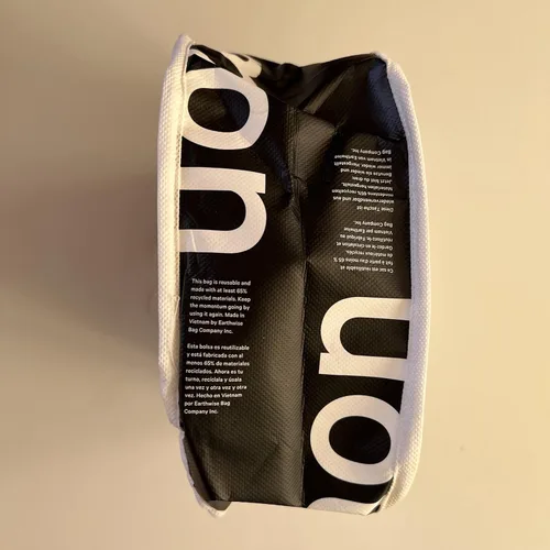 Vista 3 de Lululemon Nueva Bolsa de Mano Blanca para Compras, Almuerzo, Gimnasio, Yoga, Baile, Tenis, Golf, Playa, Patinaje