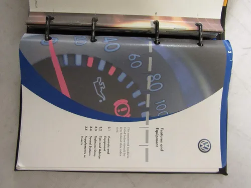 Vista 6 de 2003 Volkswagen Passat Wagon Owners Manual Tapa blanda – 1 Enero 2003