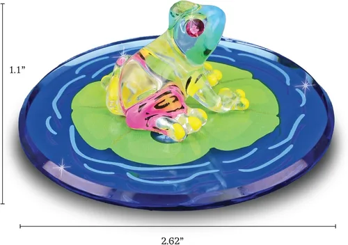 Vista 4 de Glass Baron Figura de cristal con almohadilla de rana sobre lirio, soplada a mano y esculpida con detalles de cristal austriaco y vidrio aerógrafo