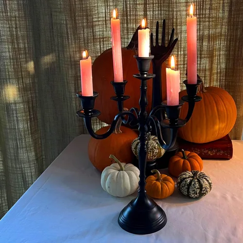 Vista 2 de Hamptons - Candelabro de cinco velas, acabado negro rústico, estilo granja