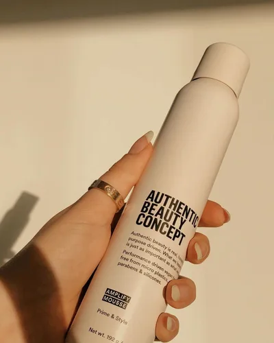Vista 5 de Authentic Beauty Concept Amplify Mousse Espuma voluminizadora Estilo ligero de fijación media Protección contra el calor Todo