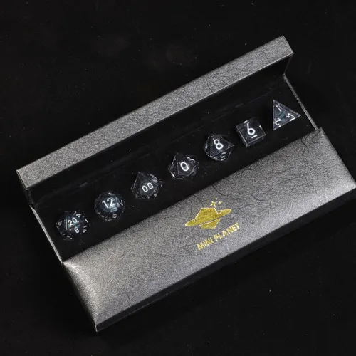 Vista 5 de Mini Planet Poliédrico MTG Sharp Edge Liquid Core Dungeons and Dragons RPG Resina Hecho a Mano 7Pcs DND Juego de dados