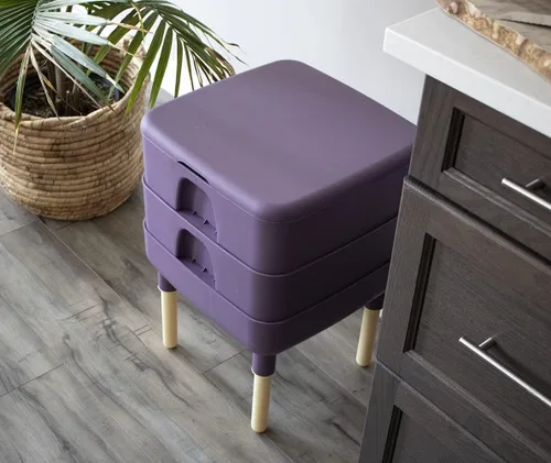 Vista 3 de FCMP Outdoor - The Essential Living Composter, contenedor de vermicompostador de gusanos de 2 bandejas (HF-LC4000v2-PUR) Ciruela