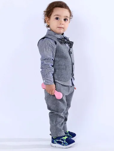Vista 3 de Conjunto de chaleco de 3 piezas para bebé niño con camisa, chaleco y pantalón