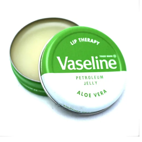 Vista 3 de Vaseline Therapy Lip Balm, Aloe Vera 0.6 oz (paquete de 2)