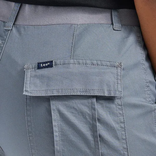 Vista 4 de Lee Ultra Lux Comfort con pantalón capri tipo cargo flexible para mujer