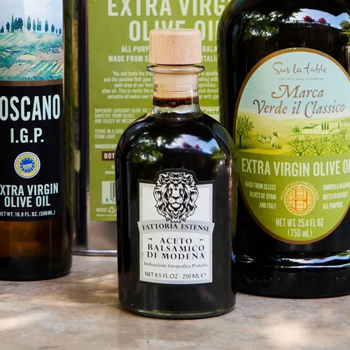 Vista 2 de Sur La Table Alico Fattoria Medalla de Plata Vinagre Balsámico Envejecido