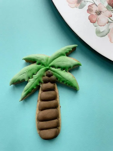 Vista 6 de LILIAO Juego de 3 cortadores de galletas tropicales de flamenco, palmera, cactus y hojas tropicales de Monstera - Cortadores de fondant de galletas
