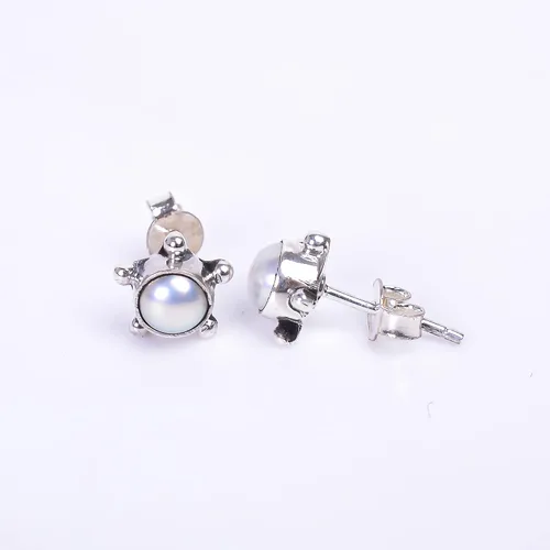 Vista 22 de Round Gemstone Stud Design 2