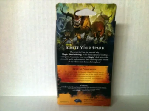 Vista 2 de MTG Magic the Gathering Core Set 2014 M14 Intro Deck Bestial Strength